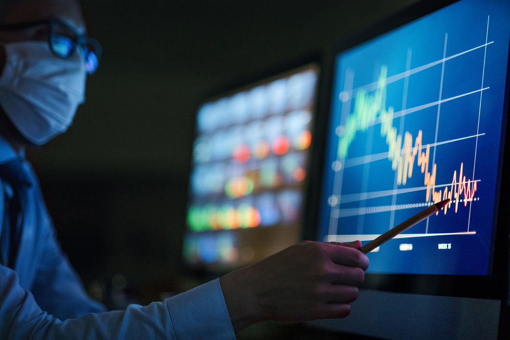 CRM的作用、優(yōu)勢以及如何實現(xiàn)成功的CRM系統(tǒng) CRM的作用、優(yōu)勢以及如何實現(xiàn)成功的CRM系統(tǒng)